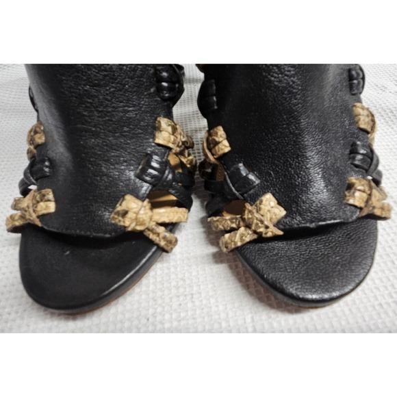 Coach Black and Tan Sandals - Picture 8 of 11